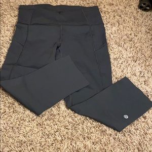 Lululemon crop leggings NWOT